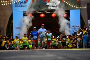 BIB: 30014
                            <button type="button" onclick="openModal(21897885)" class="btn btn-primary btn-sm float-right btn-popup" data-toggle="modal" data-target=".modal-high-quality">
                        <i class="fas fa-shopping-cart"></i> Add to Cart
                    </button>
                                            <button type="button" onclick="isThisMe(21897885, true)" class="btn btn-success btn-sm float-right btn-popup btn-isme hidden" data-toggle="tooltip" data-placement="bottom" title="นี่คือรูปของคุณใช่ไหม คลิกที่นี่เพื่อเอาเข้าอัลบั้ม">
                        <i class="fas fa-plus"></i> Add to album
                    </button>
                    <button type="button" onclick="isThisMe(21897885, false)" class="btn btn-warning btn-sm float-right btn-popup btn-isnotme hidden">
                        <i class="fas fa-ban"></i> Remove from album
                    </button>